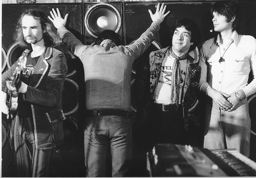 (未使用･未開封品)Live in Stuttgart Germany [DVD] 81y3+-C8Y9L._UF1000,1000_QL80_.jpg